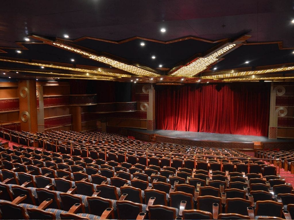 Une salle de spectacle très art-déco