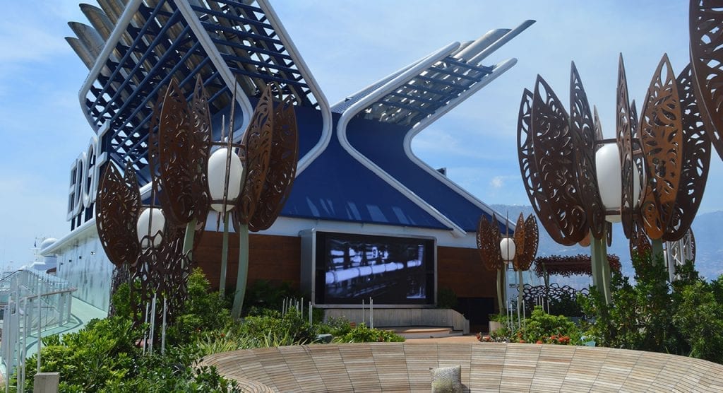 Celebrity Edge vue extérieure du rooftop garden