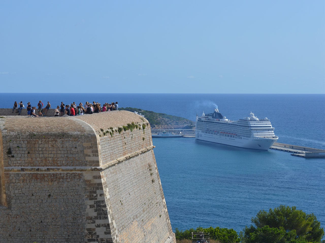 cinq minutes pour lire un guide rapide d'une journée à Ibiza