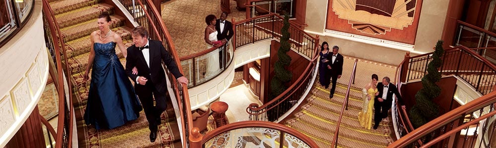 lors des soirées de gala, la rigueur exige que vous sortiez votre plus belle tenue de soirée