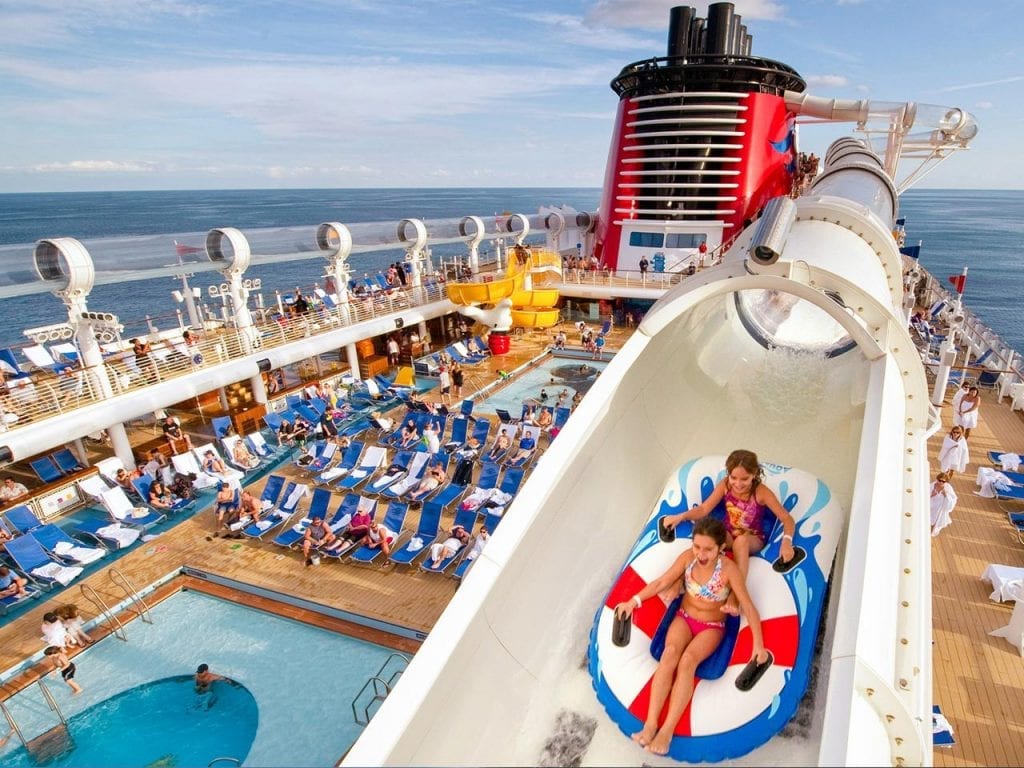 L'Aquaduck est le premier 'toboggan à sensation' sorti sur un bateau de croisière