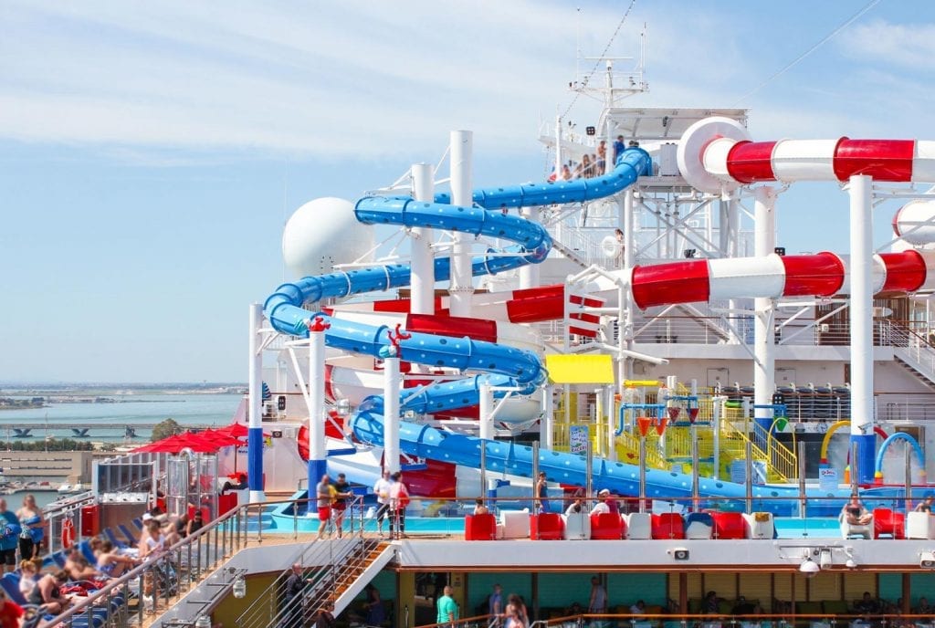 Première attraction en collaboration avec une oeuvre de la pop culture, le Dr. Scheuss sera l'invité d'honneur du prochain parc aquatique à thème de Carnival sur le Horizon