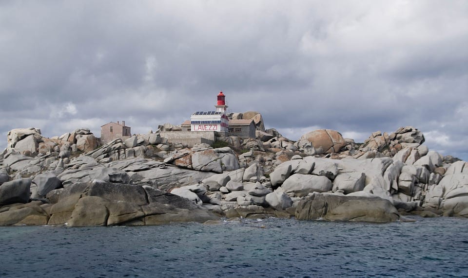 Les îles Lavezzi