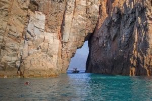 Les calanques près du village de Piana qu'on peut voir depuis sa cabine de croisière