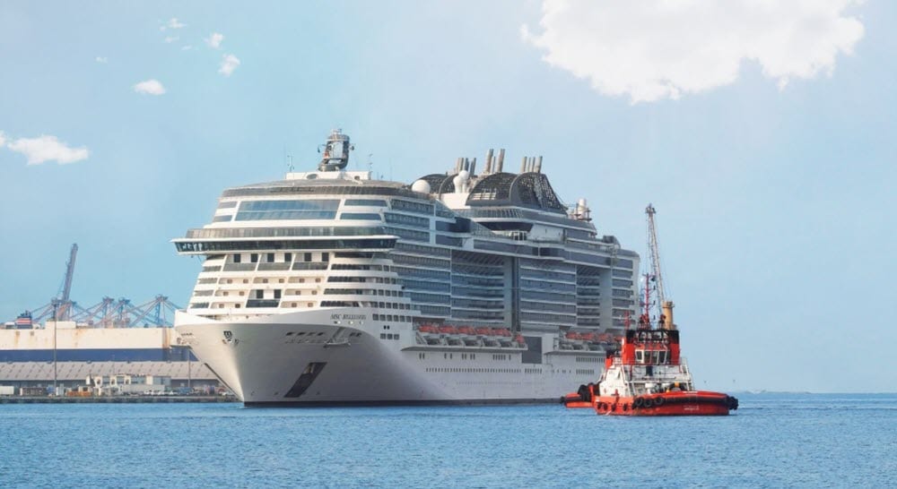 MSC Bellissima dans le port de Djeddah, Arabie Saoudite